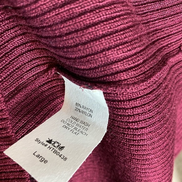 Boutique Knit Top Sweater Cold Shoulder Cut-Out Ribbed Fitted Maroon Burgundy LG - Picture 7 of 9